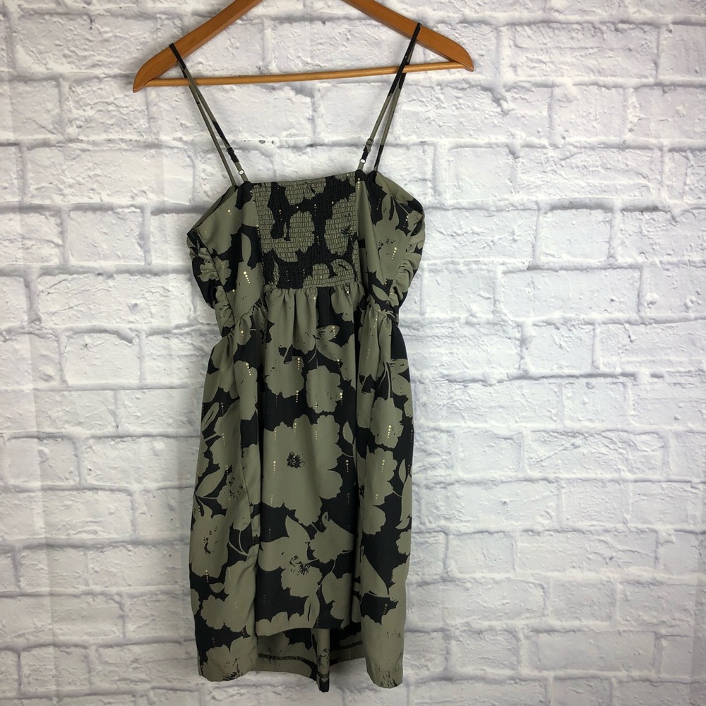 [5 for $25] Ecote Black Green & Gold Strappy Dress - Picture 6 of 7